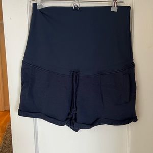 Birdie Maternity Roll Hem Short